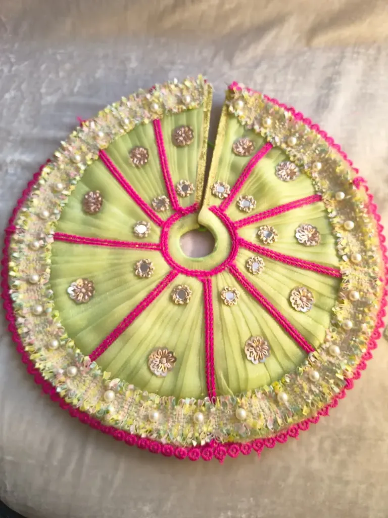 Lime elegance poshak (Size-4)