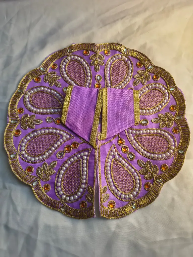 Violet majesty poshak