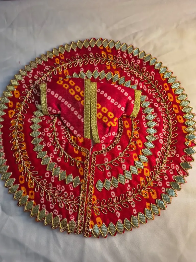 Chunri print poshak