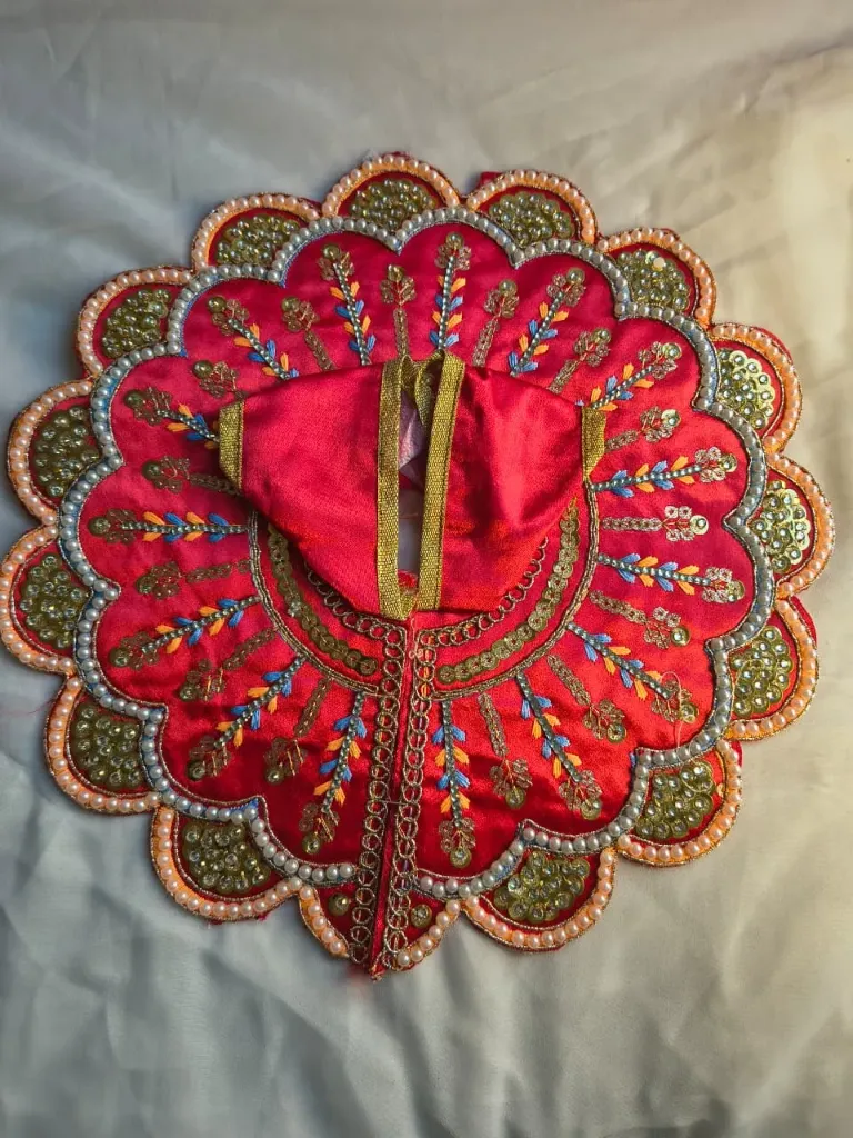 Red radiance poshak