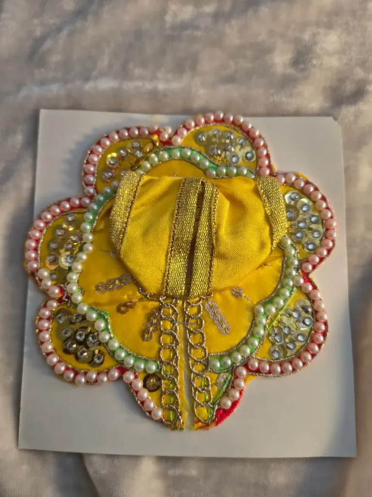 Mustard majesty poshak