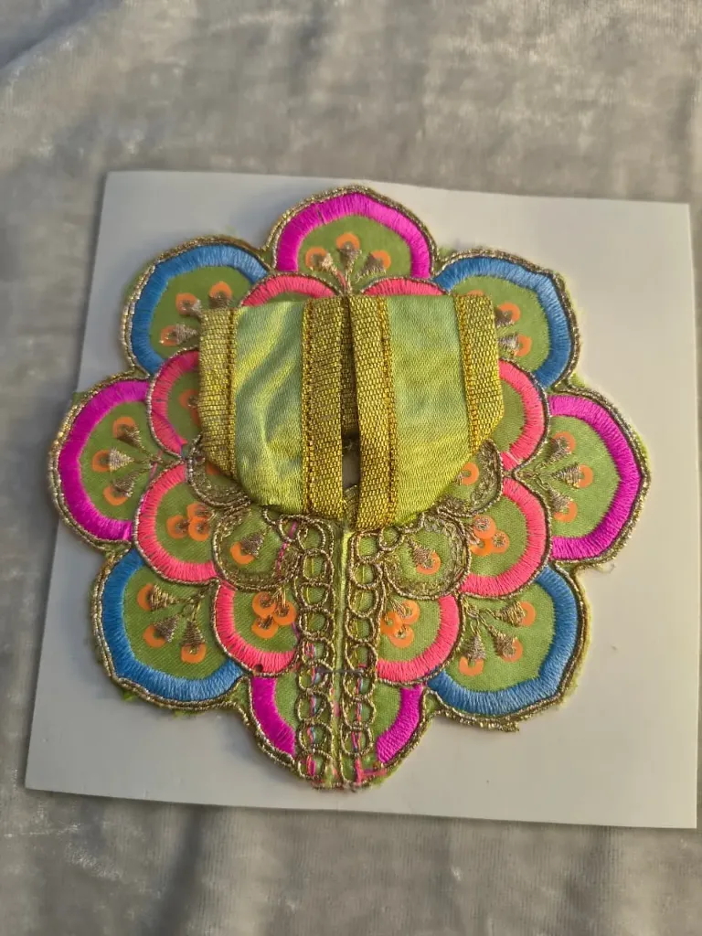 Mehendi ivory poshak